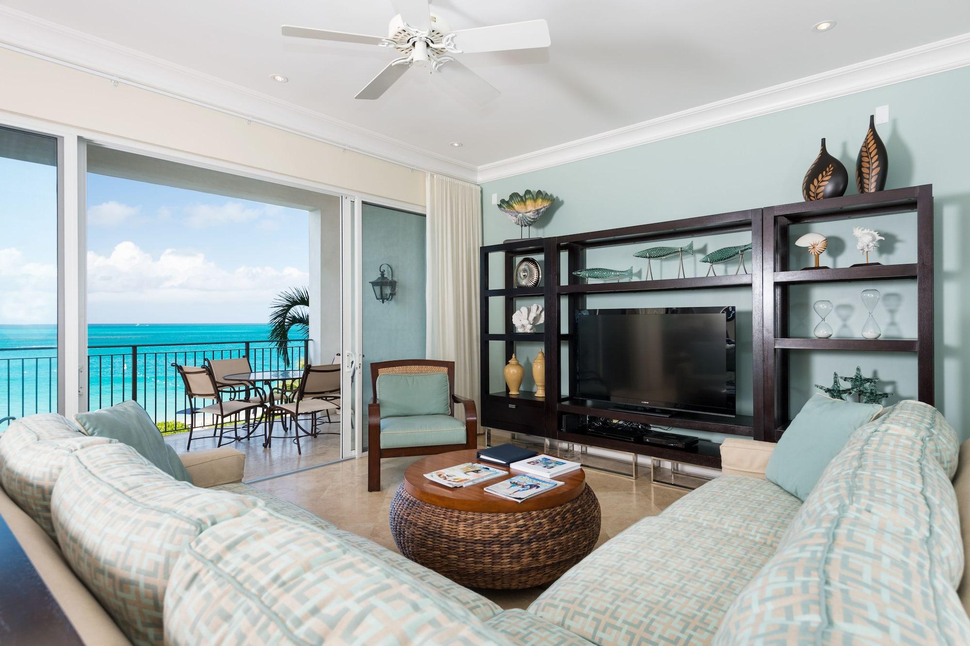 Hotel The Regent Grand Grace Bay Esterno foto